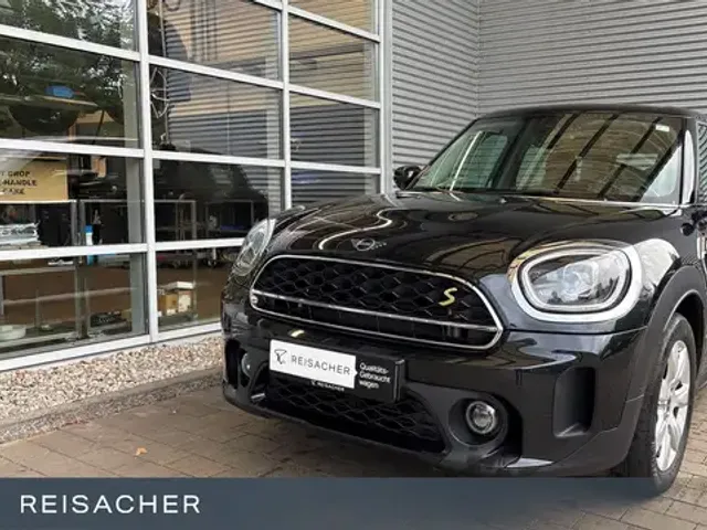 MINI Cooper SE Countryman