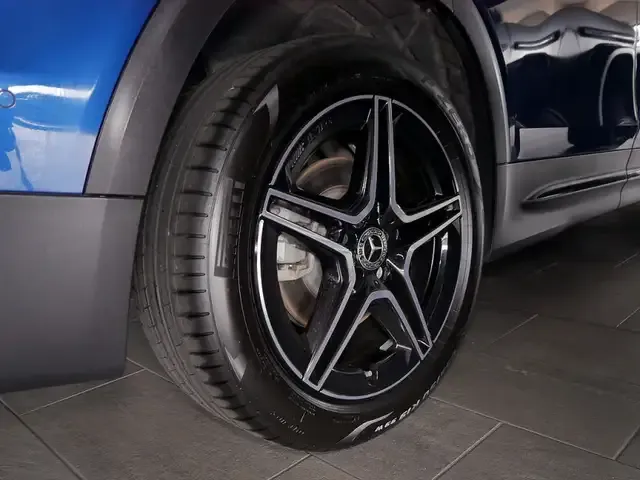 Mercedes-Benz GLB 250