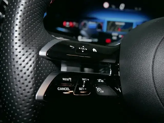Mercedes-Benz GLB 250
