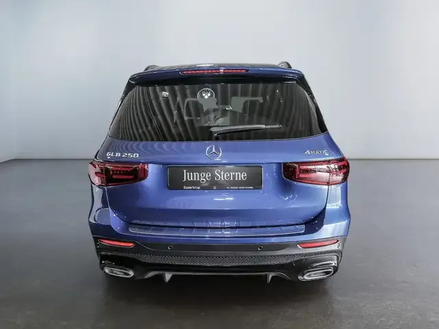 Mercedes-Benz GLB 250