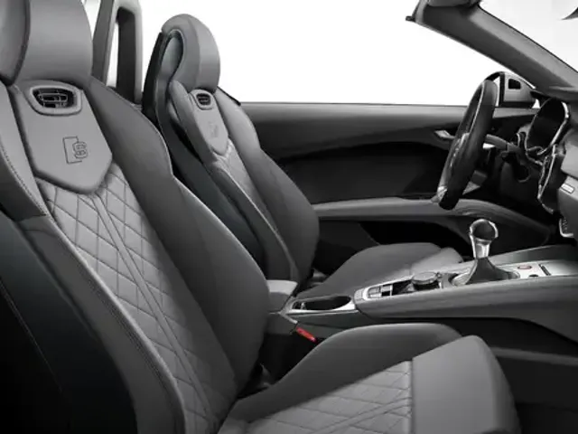 Audi TTS