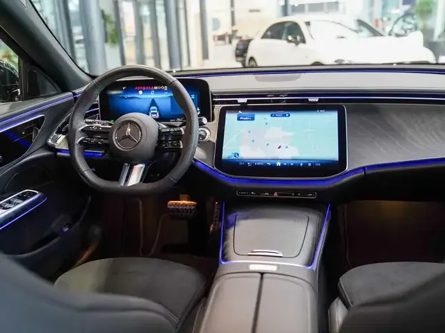 Mercedes-Benz E 200