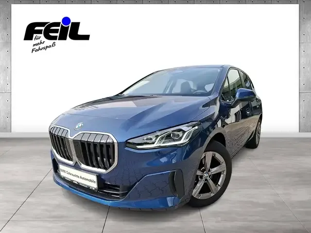 BMW 218