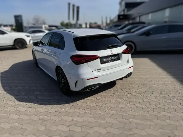 Mercedes-Benz A 200