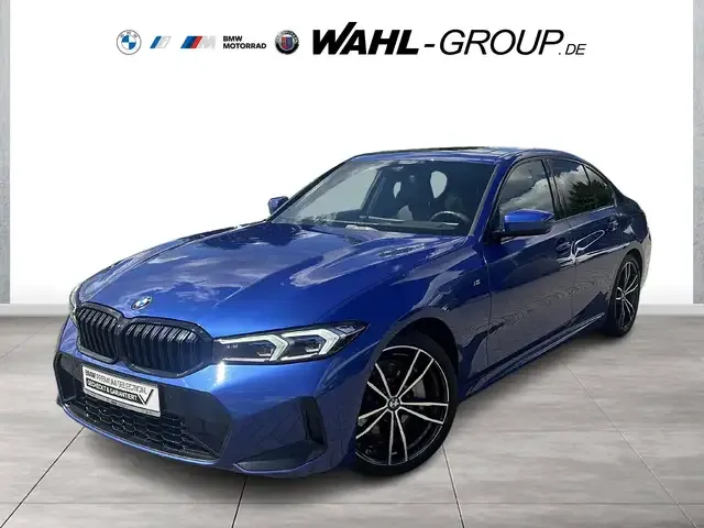 BMW 330