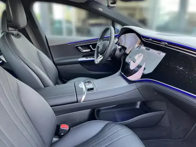 Mercedes-Benz EQE 300