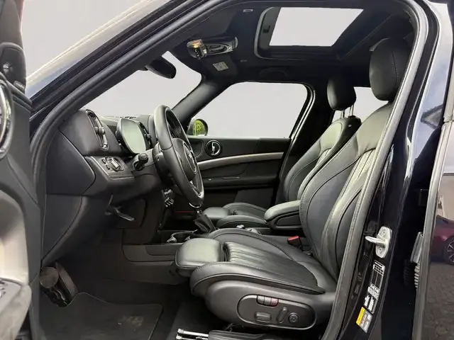MINI Cooper SE Countryman