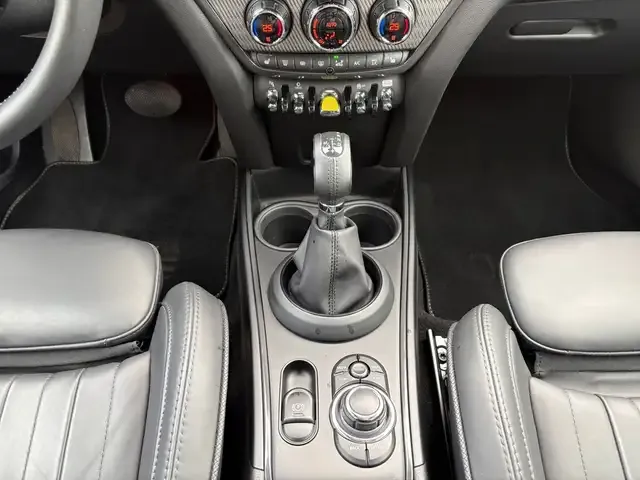 MINI Cooper SE Countryman