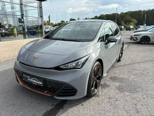 CUPRA Born
