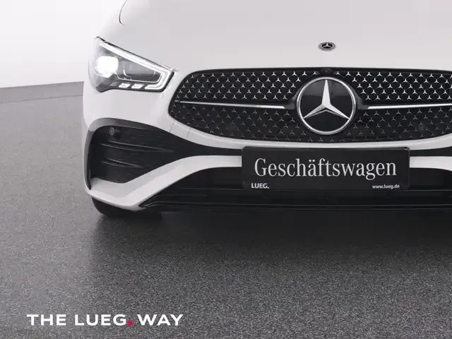 Mercedes-Benz CLA 180