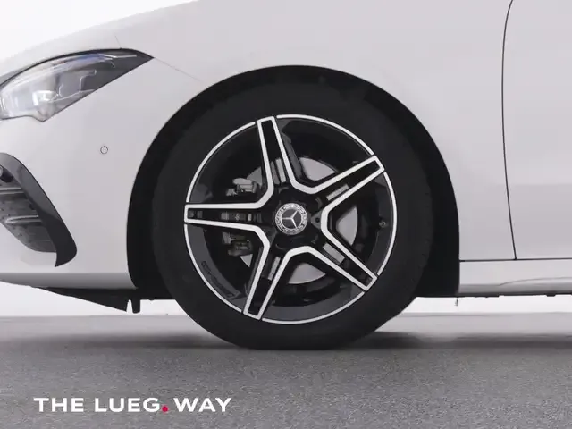 Mercedes-Benz CLA 180