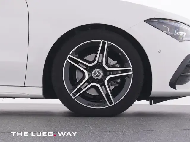 Mercedes-Benz CLA 180