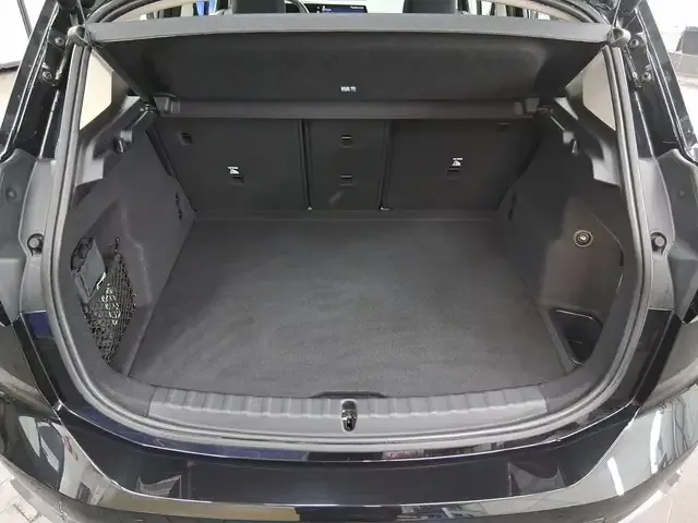 BMW 223