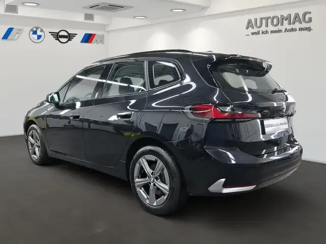 BMW 223