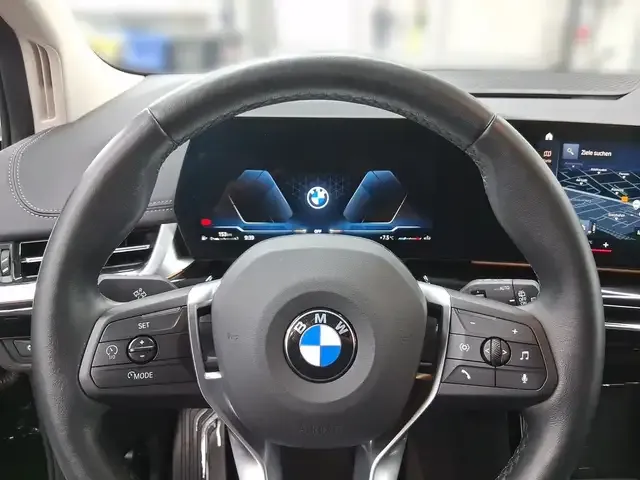 BMW 223