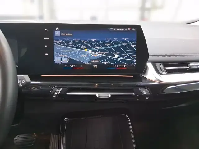 BMW 223