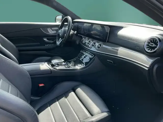 Mercedes-Benz E 400