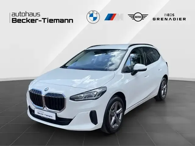 BMW 220
