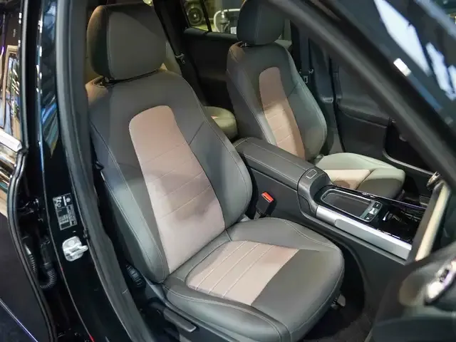 Mercedes-Benz EQB 350