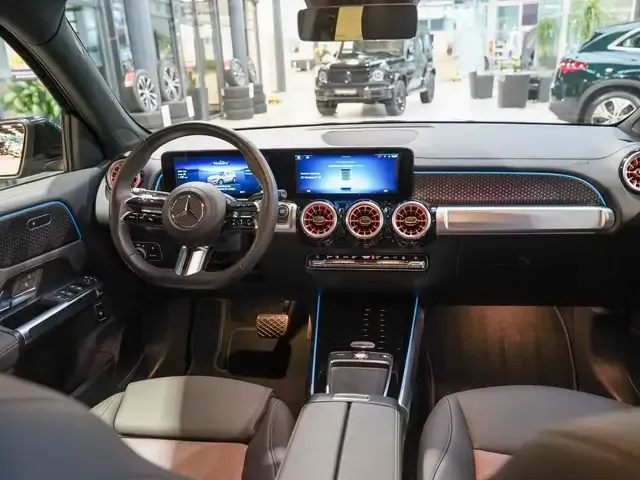 Mercedes-Benz EQB 350