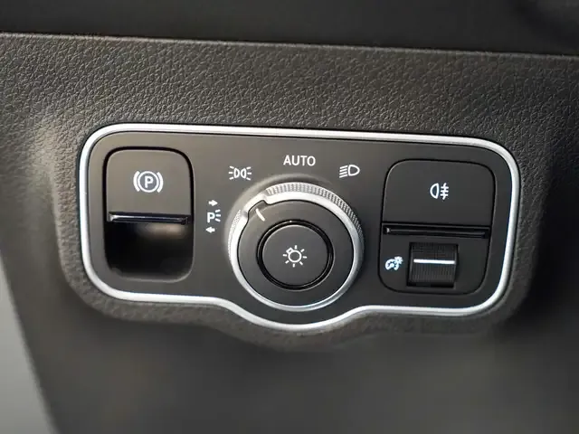 Mercedes-Benz EQB 350