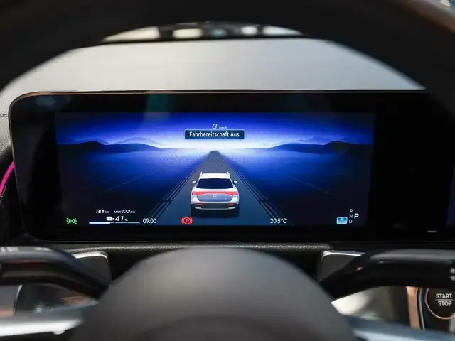 Mercedes-Benz EQB 350