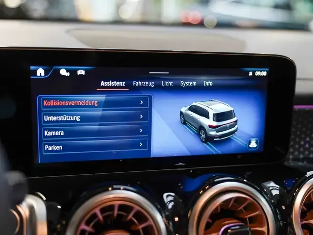 Mercedes-Benz EQB 350