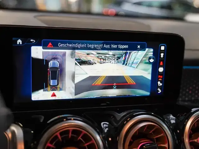 Mercedes-Benz EQB 350