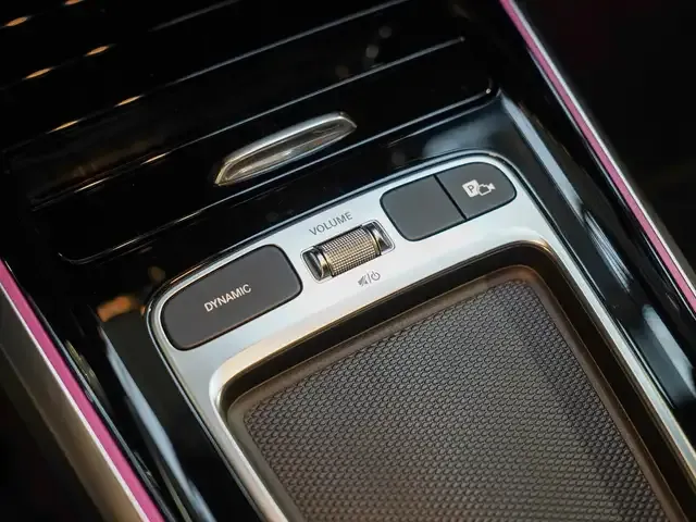 Mercedes-Benz EQB 350