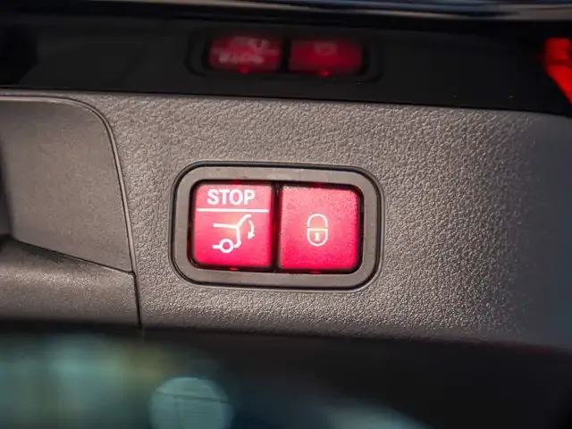 Mercedes-Benz EQB 350