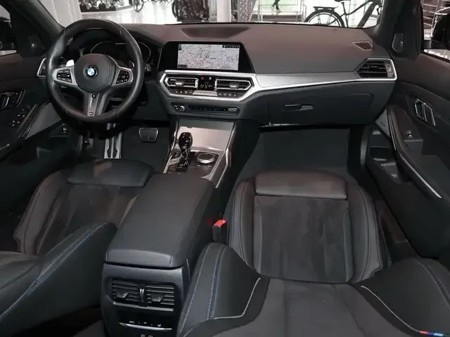 BMW 340