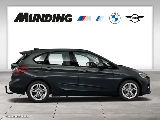 BMW 220
