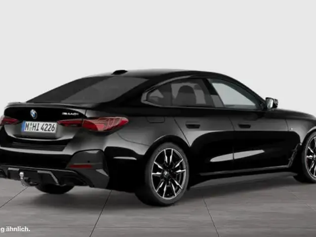 BMW 440
