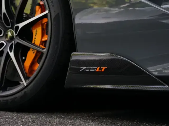 McLaren 765LT Spider