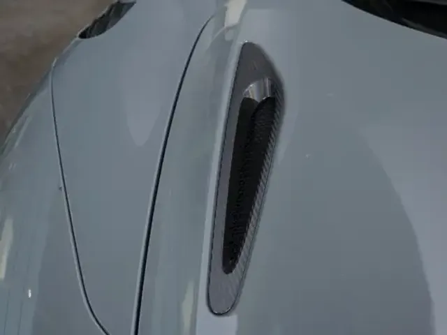 McLaren 765LT Spider