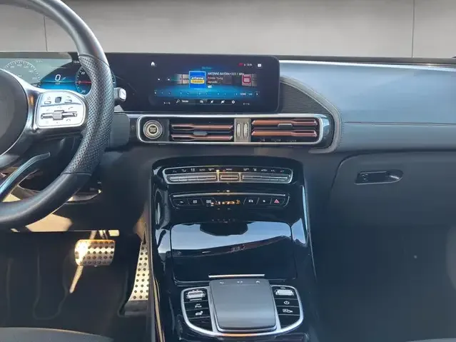 Mercedes-Benz EQC 400
