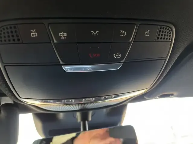 Mercedes-Benz EQC 400