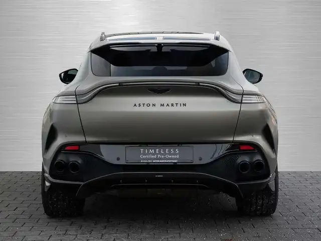 Aston Martin DBX