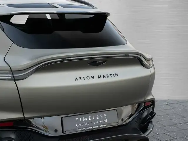 Aston Martin DBX