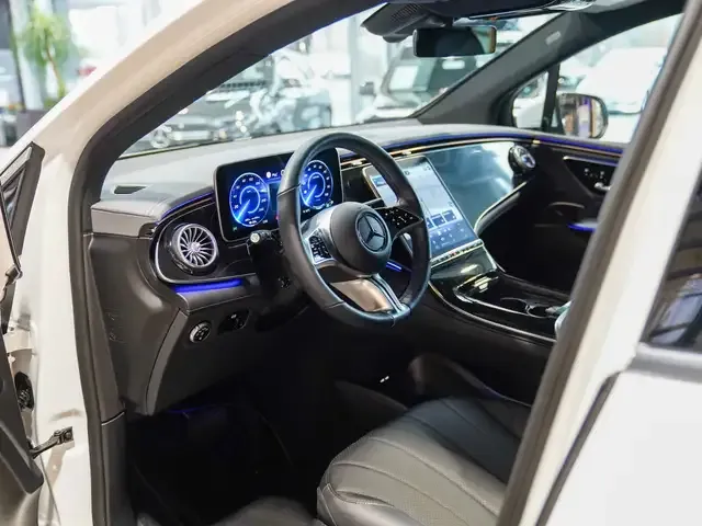 Mercedes-Benz EQE SUV