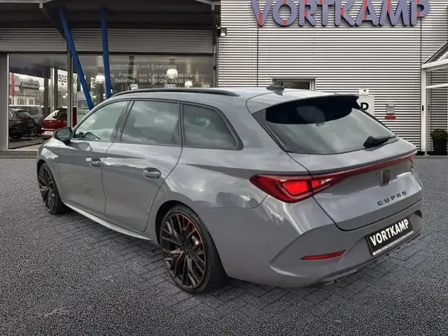 CUPRA Leon