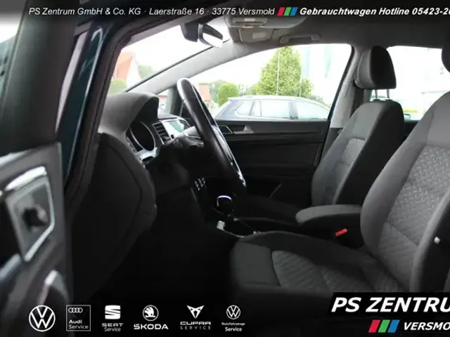 Volkswagen Golf Sportsvan