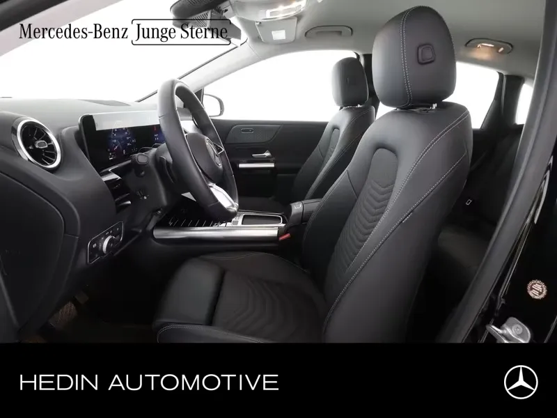 Mercedes-Benz B 220