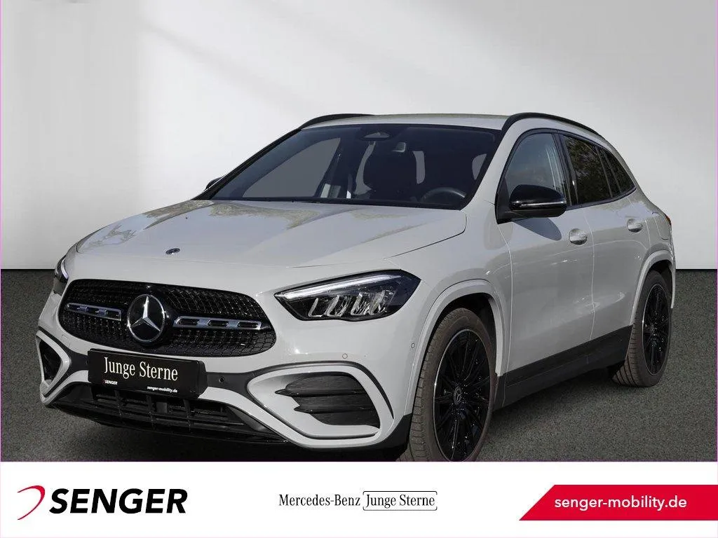 Mercedes-Benz GLA 200