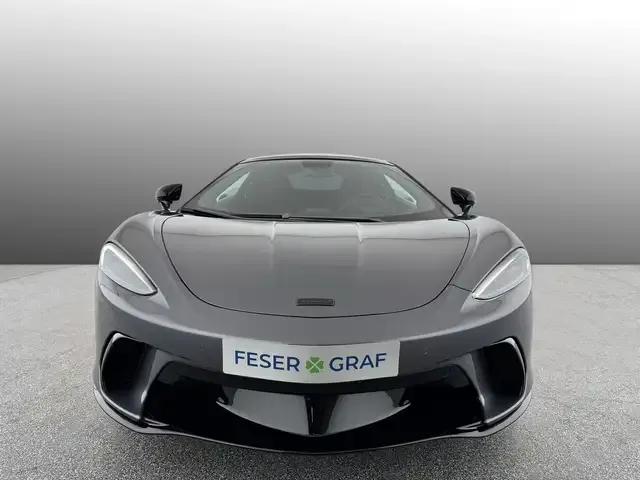 McLaren GT