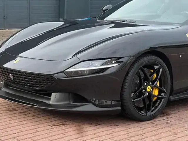 Ferrari Roma