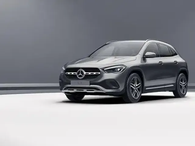 Mercedes-Benz GLA 220