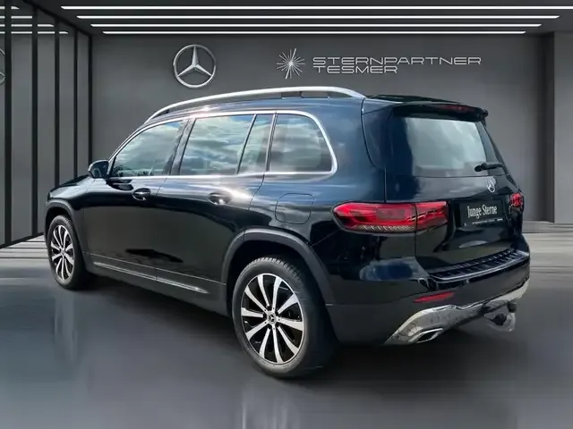 Mercedes-Benz GLB 200