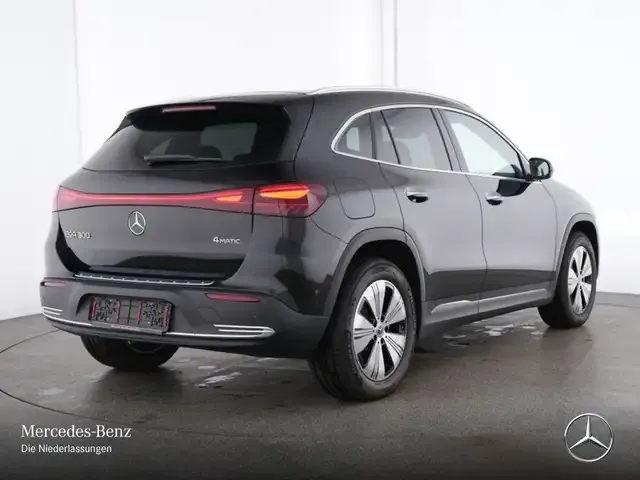 Mercedes-Benz EQA 300