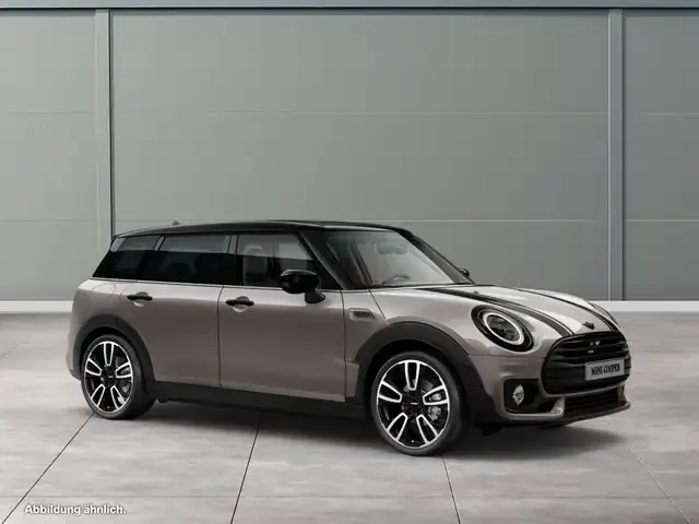MINI Cooper Clubman